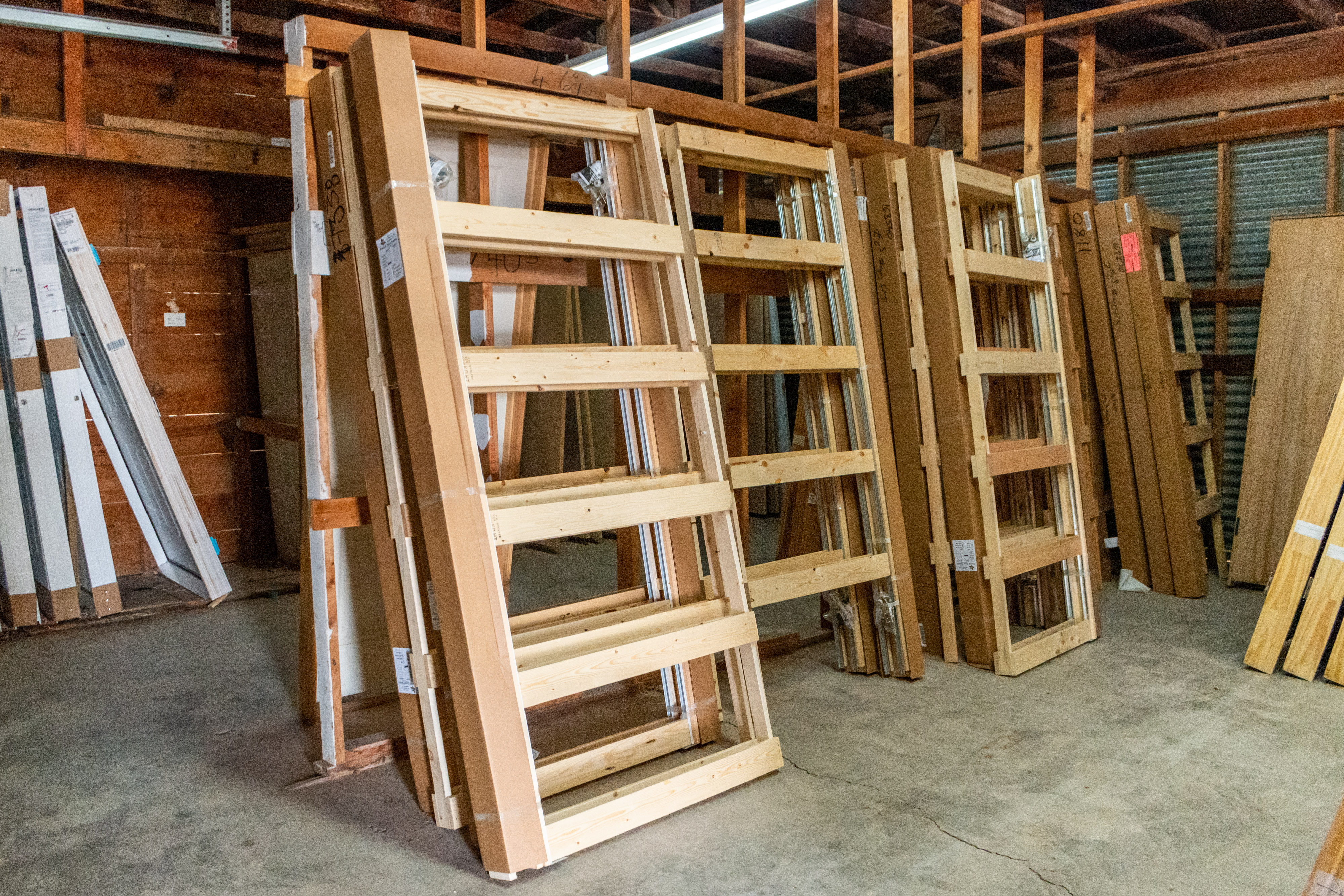 Hardwood, Boards, Cabinet Plywood & Moldings - Mid-America Lumber